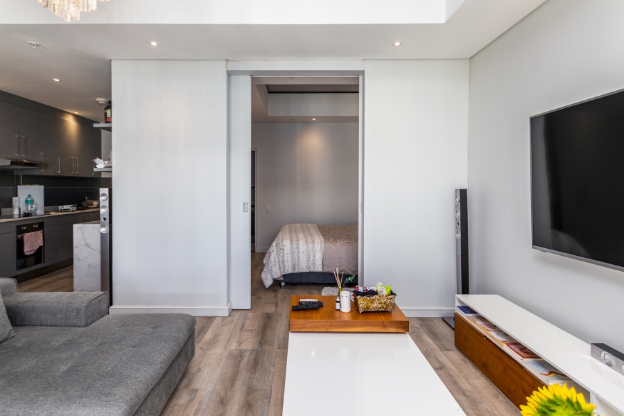 To Let 1 Bedroom Property for Rent in Foreshore Western Cape